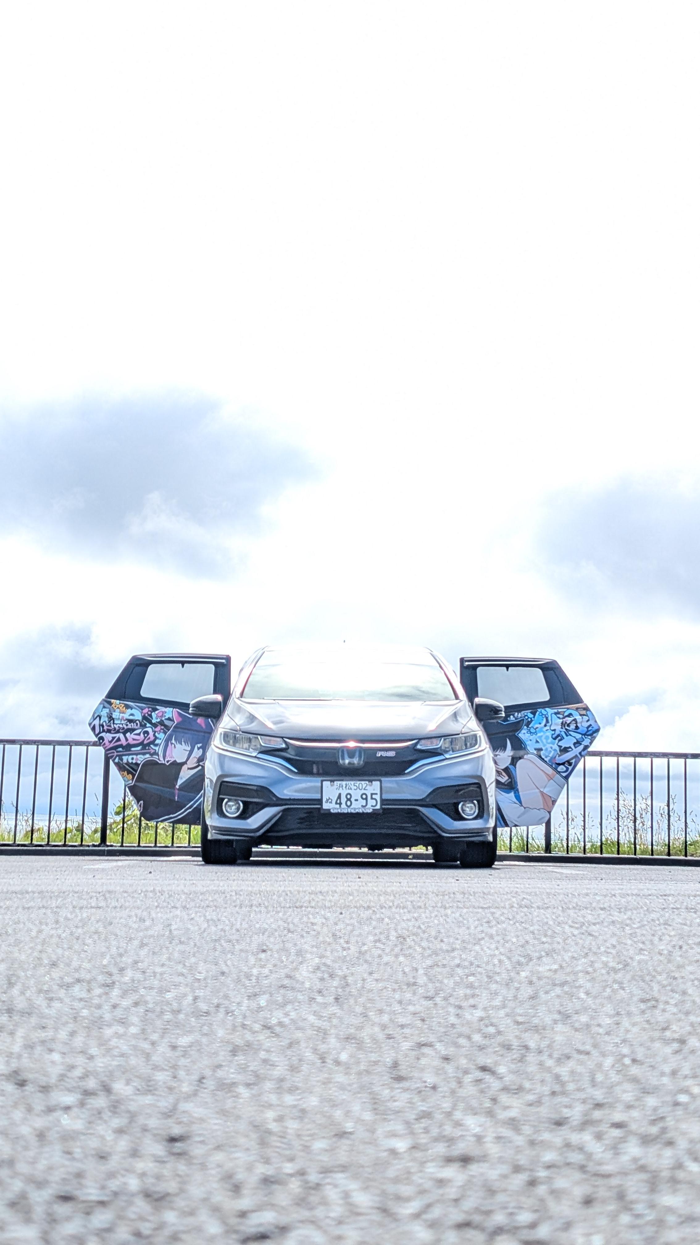杏山カズサ&桐生キキョウ car